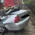 Voz ih nosio više od 100 metara! Majka i sin (3) poginuli u stravičnom udesu, automobil smrskan do neprepoznatljivosti