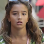 Znate li čija je ovo ćerka? Mama joj je najlepša glumica, tata poznati glumac, a ona manekenka oko koje se otimaju!