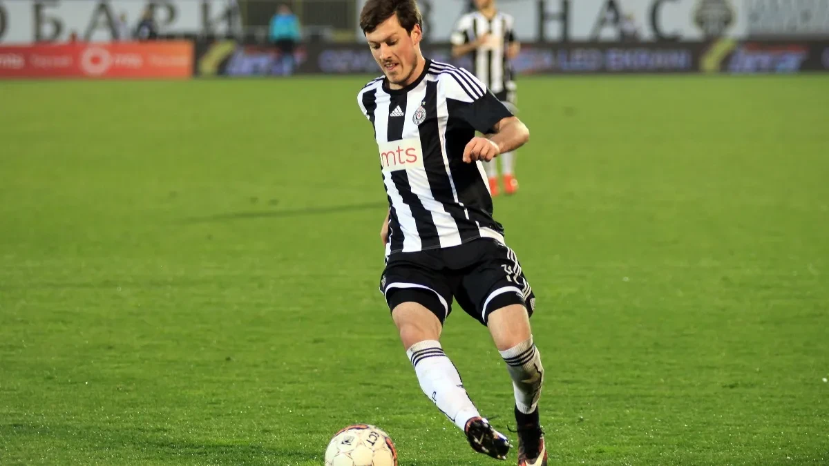 Zvanično: Nikola Ninković potpisao