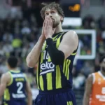 Zvezda završava drugo pojačanje: Stiže Finac iz Fenerbahčea