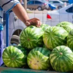 „Slađa od tuđe žene“: Zbog natpisa prodavca smeje se ceo region!