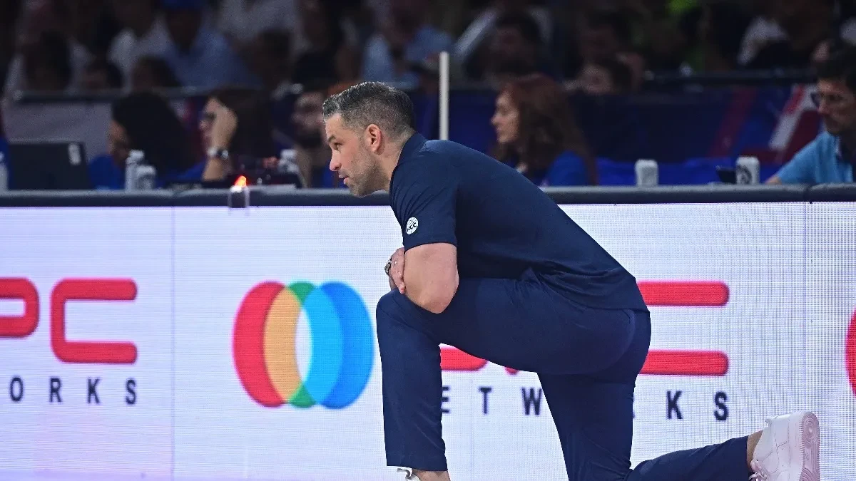 Alimpijević pred Island poziva na oprez