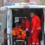 Biciklista (30) hitno prebačen u Urgentni! Težak udes u Zemunu
