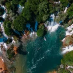 Blizu nam je - vodopad visok 28 metara krije prelepo kupalište