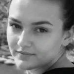 Dragana ispraćena na večni počinak: Srpkinja poginula u požaru kod Omiša, prizori sa sahrane slamaju srce (FOTO)