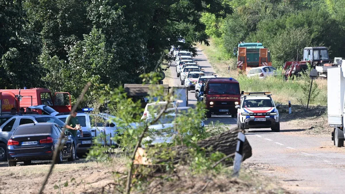 Evo šta se trenutno dešava u Deliblatskoj peščari: Na terenu i radnici
