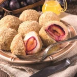 Gomboce sa šljivama: Recept sa salaša iz okoline Sombora - knedle ne pucaju, a šljive čvrste i pune soka