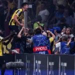 Gori Grčka, gori Atina: Jović odveo AEK u Ligu šampiona, Dinamo eliminisan