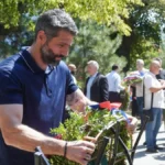 Gradonačelnik Šapić prisustvovao parastosu i položio venac u znak sećanja na žrtve