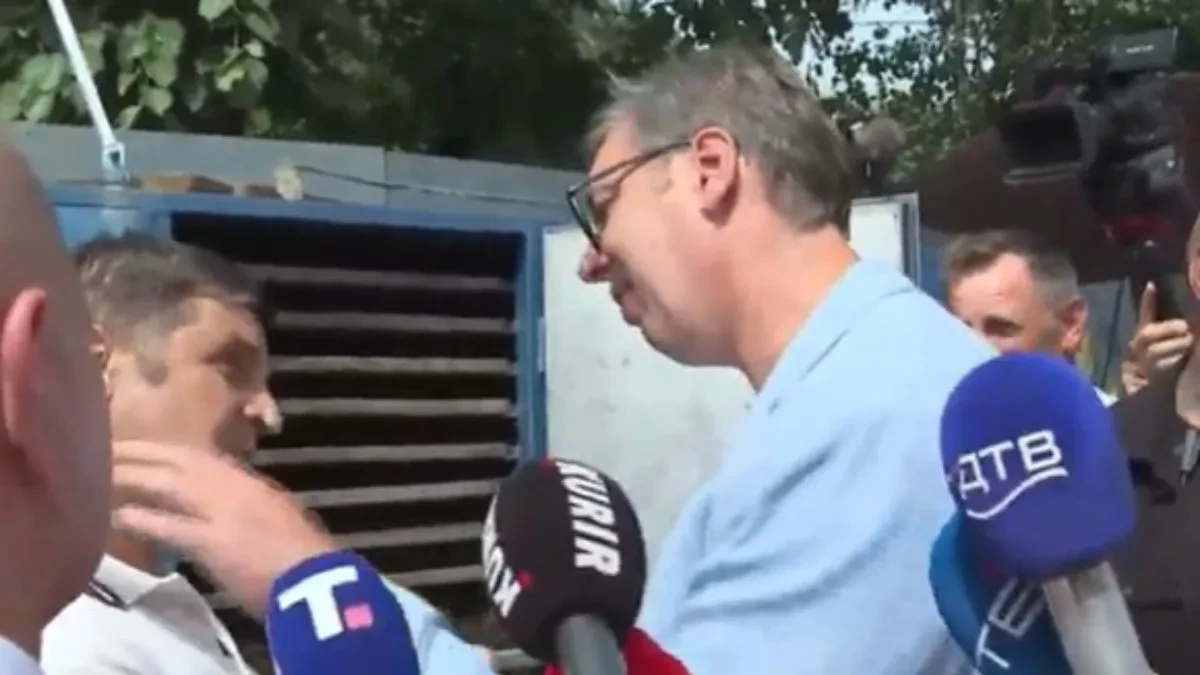 "Hvala što ste položili venac na spomenik mog brata" Vučiću prišao brat pilota koji je herojski pao u borbi protiv NATO