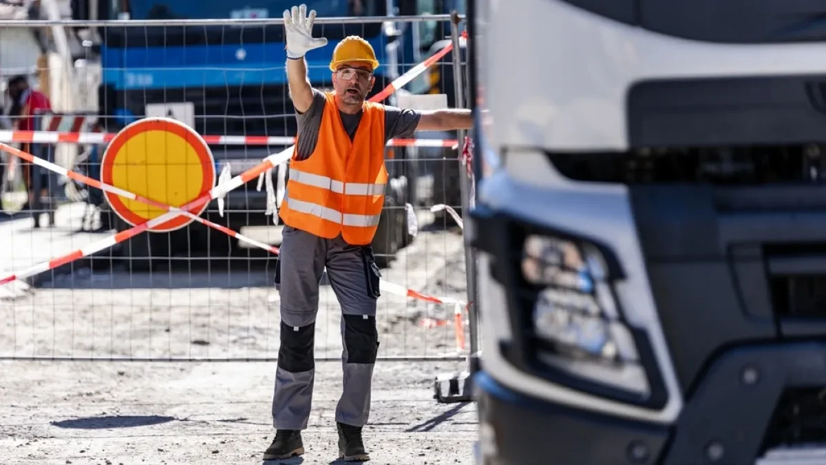 Jedni zgrću milione, drugima posao potpuno stao: Toplotni talas napravio opšti haos u privredi, gradilišta opustela!