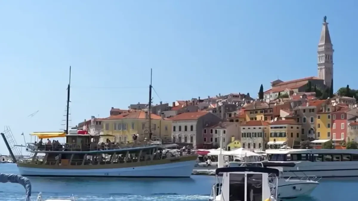 "Jeste oljuštili turiste?" Hrvati očajni: Najgora sezona ikada, iz zapadne Evrope više i ne dolaze!