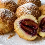Knedle sa šljivama kao nekad kod bake: Tajna je u jednom koraku zbog kog testo ostaje mekano