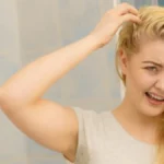 Kosa vam se brzo masti? Nije šampon kriv, nego vreme u koje je perete!