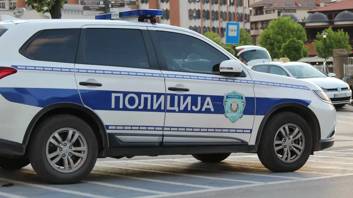 Maloletnicu pet godina tretirao kao roba i terao je da se prostituiše: Pronađena bez dokumenata