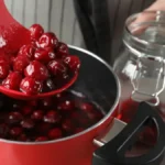 Ne bacajte ga, ima spasa: Kako da spasite prekuvano ili ušećereno slatko?