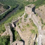 Odbranjena tvrđava Magič: Požar koji je izbio u blizini potpuno likvidiran