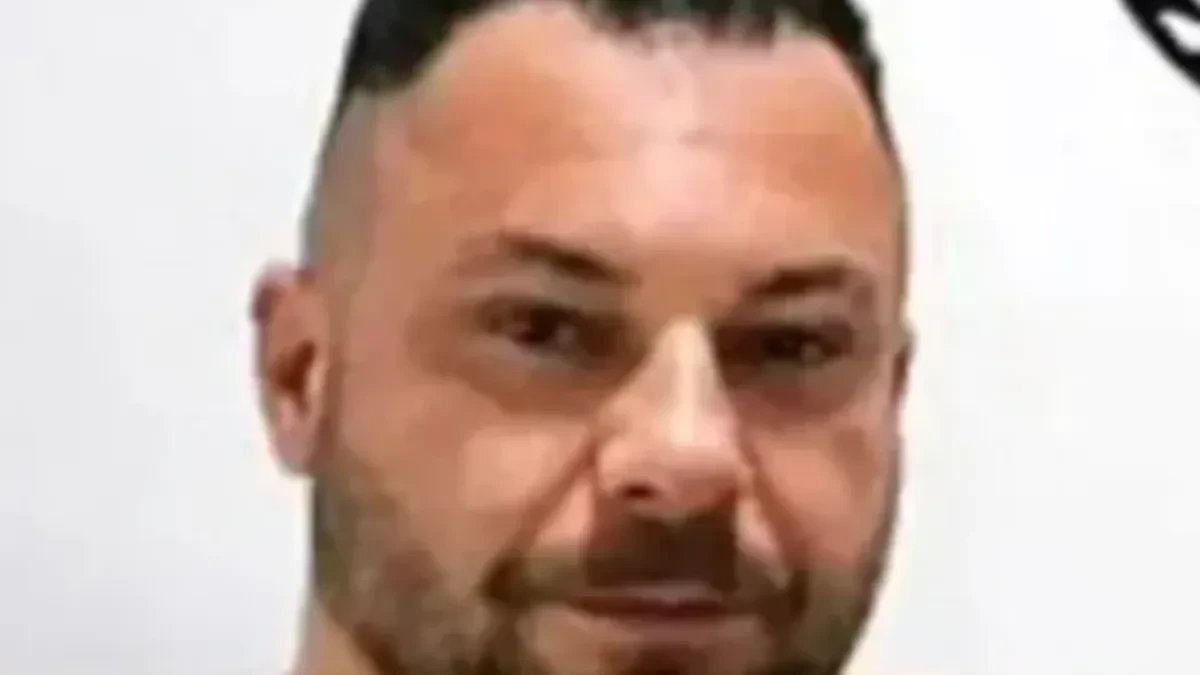 Oglasio se advokat estradnog menadžera: