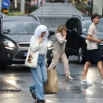 Paklenih 42 stepena, ali i pljuskovi sa grmljavinom! Objavljena prognoza od koje nam već nije dobro