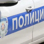Podmukla krađa na Novom Beogradu: Dvojica mladića ženi strgli ogrlicu s vrata pred sam ulazak u autobus