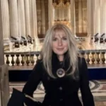 Policija iselila našu voditeljku iz doma! Morala je da ode posle 19 godina, sad sa 300 evra preživljava