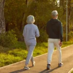 Razgrabilo se svih 30.000 turističkih vaučera! Poznato gde će najviše penzionera ići na odmor