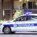 Stravično vršnjačko nasilje na Novom Beogradu: Devojka i tinejdžerka brutalno pretukle maloletnicu pa joj isekle kosu!