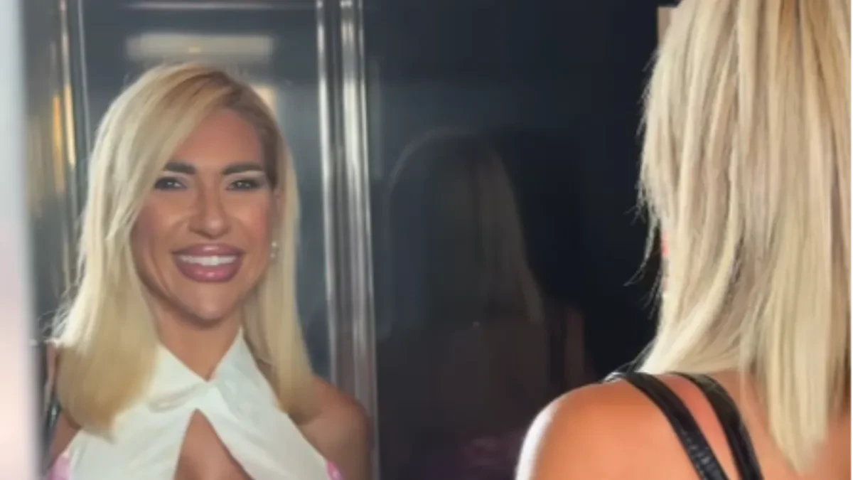 Sve se vidi, nikad veće: Jovana Jeremić bez blama pokazala nove grudi, prisutni zanemeli! (VIDEO)