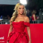 Tea Tairović stigla na Sarajevo Film Festival! U raskošnoj haljini od 10 metara svile prošetala crvenim tepihom, sve oči uprte samo u nju!