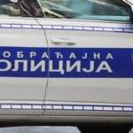 Teška nesreća kod Silbaša: Automobil se zakucao u banderu i zapalio! Prvi snmak sa mesta udesa (VIDEO)