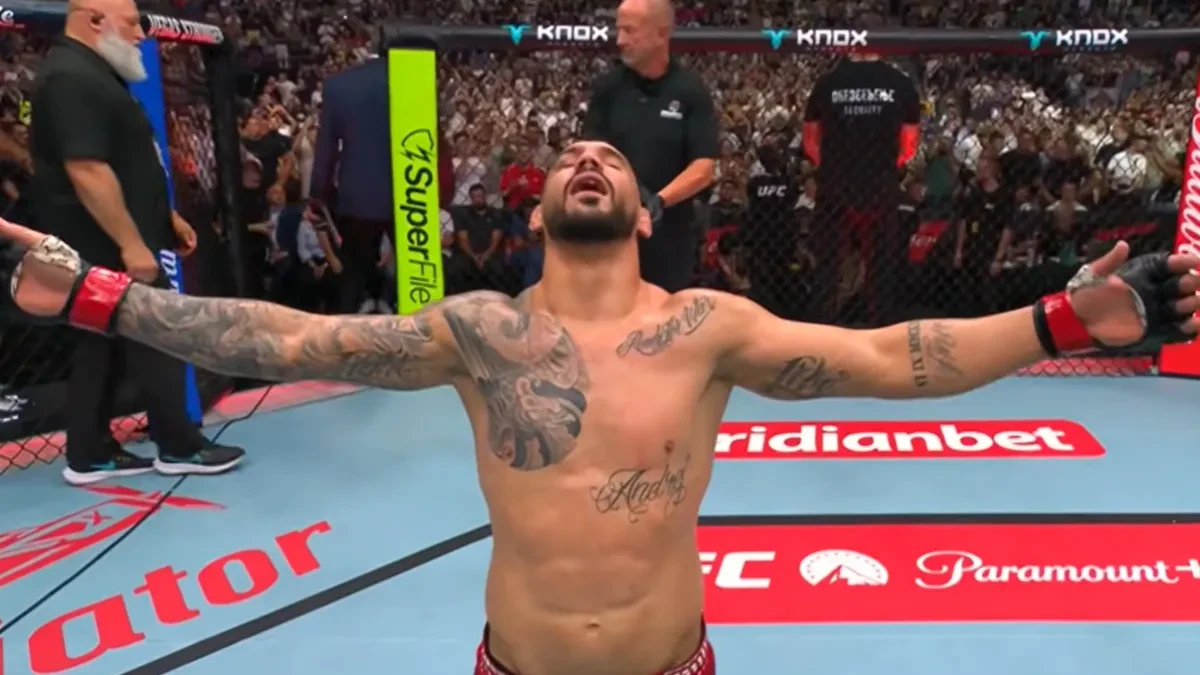 UFC Beograd: Velika pobeda Aleksandra Rakića!