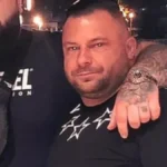 Uhapšen estradni menadžer! Tereti se da je planirao nanošenje teških telesnih povreda Senidi i to nije sve