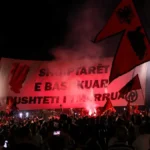 Albanci prave haos u Hagu! Policija se hitno oglasila, traže da napuste prostor oko specijalnog suda