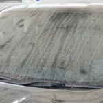 Auto vam je posle kiše štrokav i prekriven peskom? Očistite ga ovako da biste izbegli oštećenja