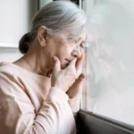 Baka (87) na nosilima izbačena iz stana - slučaj koji je digao Španiju na noge i naterao državu da reaguje