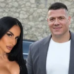 Indi Aradinović spopala Slobu na aerodromu: Javno mu priznala emocije: