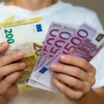 Jedan poziv menja sve: 3 znaka horoskopa dobijaju novu ljubavnu ili finansijsku priliku