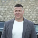 "Koga briga šta priča, nebitna je" Sloba urnisao Kiju Kockar, pa je ovako pecnuo i pomenuo Jelenu