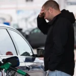 Kolone ispred pumpi, restrikcije struje... bez goriva ostaju tri države
