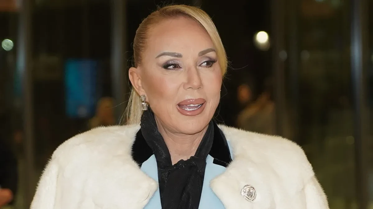 Lepa Brena rasturila brak pevaču!?