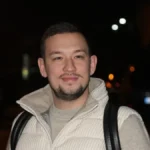 Napadnut Uroš Živković! Hitno prekinut nastup: