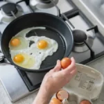 Ni u ludilu ovo ne biste dodali u jaja, kad ono... Kap ovoga daje ludilo ukus, žumance se neće razliti u tiganju, belance savršeno