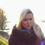 "Oduzeo je sebi život, a onda sam upala u depresiju": Pevačica izgubila brata, i dan danas se ne miri sa gubitkom