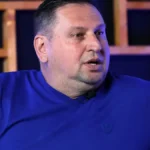 "Ona naplaćuje fotografije 1.000 dinara, seljanka izoperisana!" Taki udario na zadrugarku kao niko