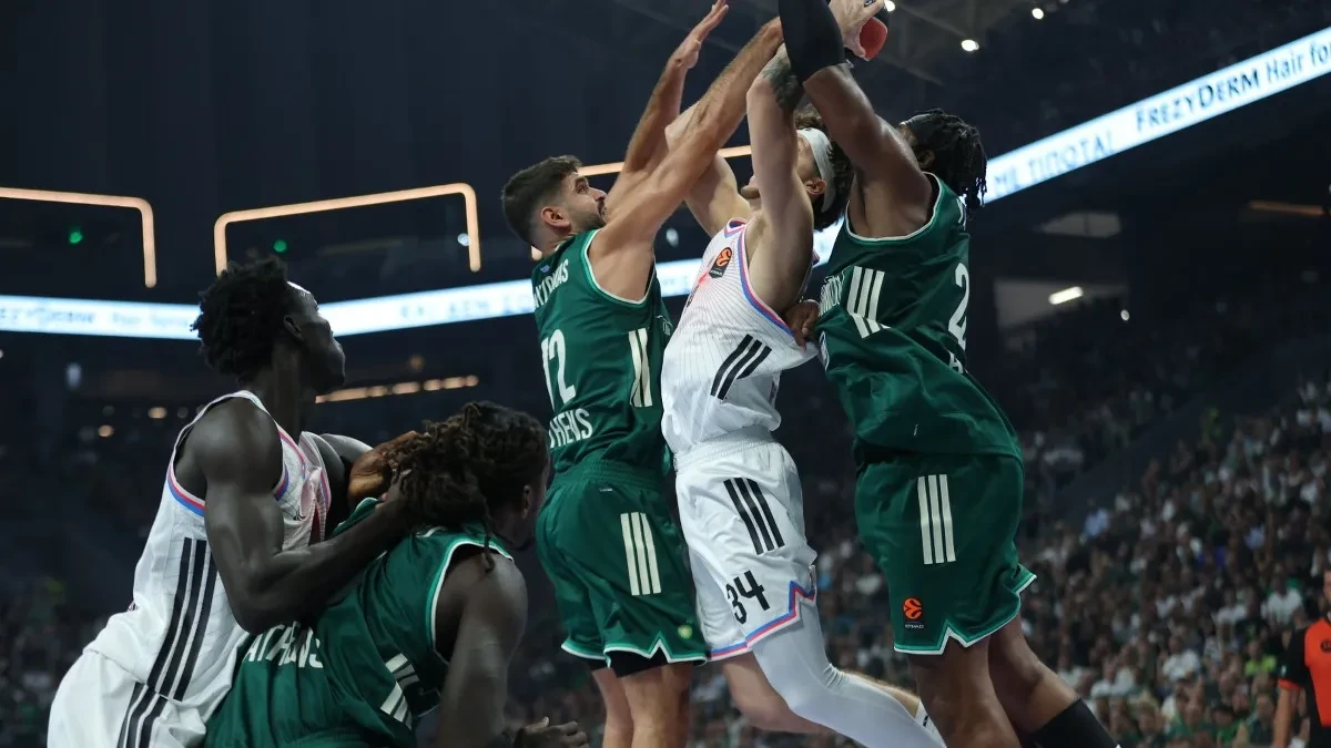 PAO na brutalan način otvorio Evroligu: Olimpijakos silan u Vitoriji, Barsa srušila Efes, Asvel bolji od Makabija