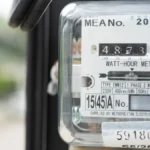 Prijavite za olakšicu od 1.000 dinara - ko sve može da dobije manji račun za struju