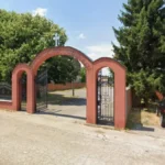 "Psovao mu je dvogodišnju ćerkicu, pa ga namamio u portu": Novi detalji pucnjave u kojoj je otac naterao sina (10) da puca
