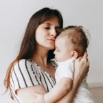 Sedam dana koji menjaju bebin (i vaš) raspored spavanja