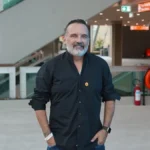 Toni Cetinski stigao na sud: Pevač na optuženičkoj klupi zbog lažnih kovid potvrda