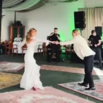 Udala se u potpunoj tajnosti! Naša glumica stala na ludi kamen sa biznismenom!